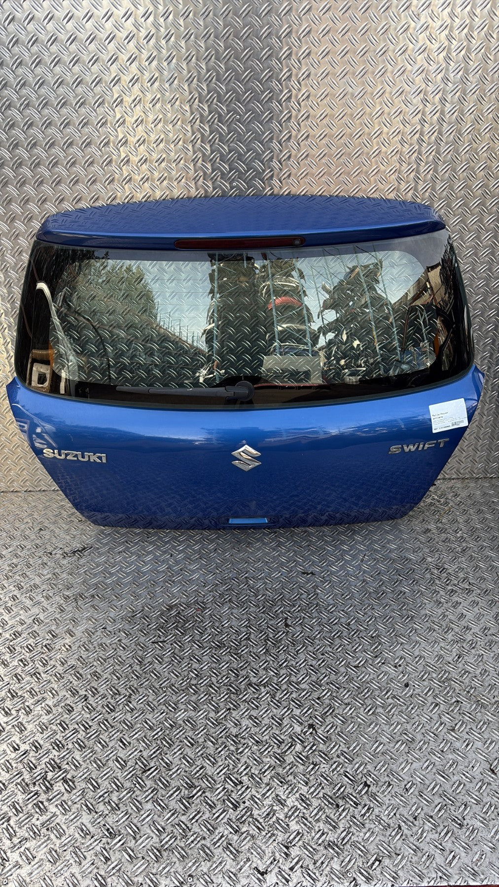 Malle/Hayon arriere - SUZUKI SWIFT 3 (2007)