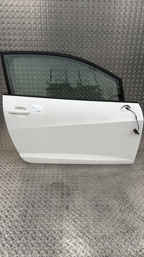 Porte avant droit