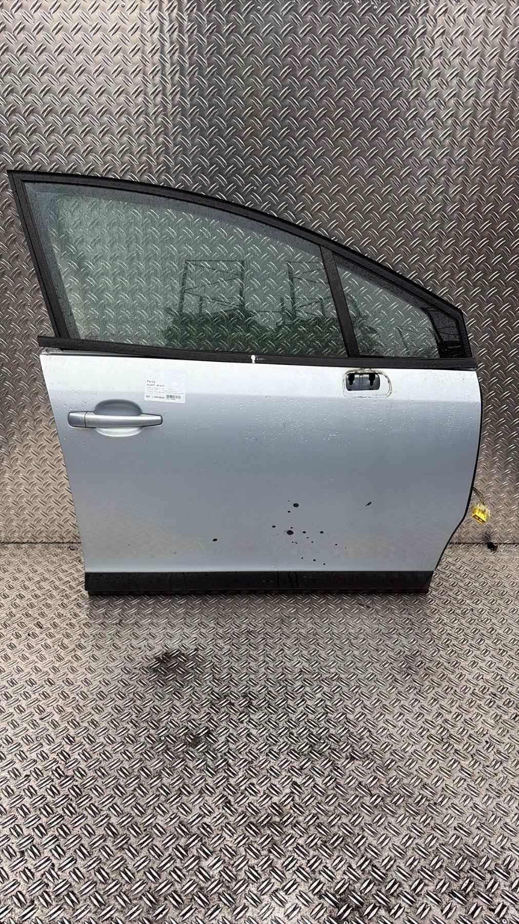 Porte avant droit