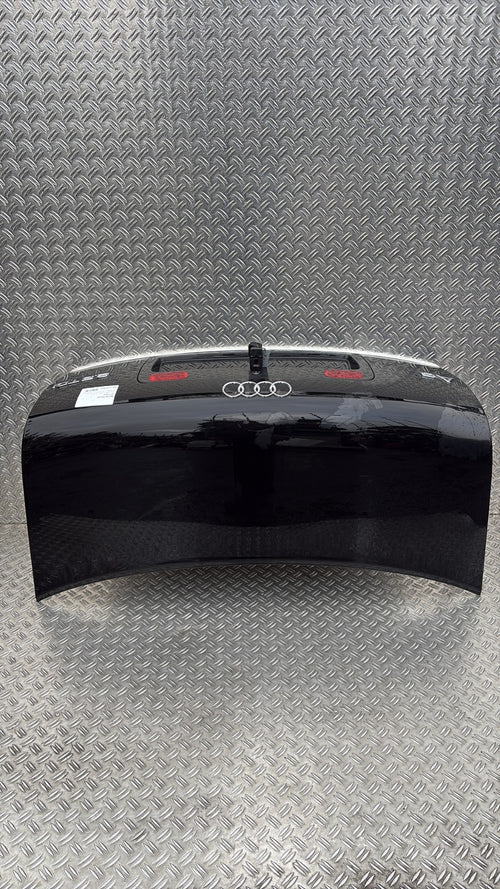 Malle/Hayon arriere - AUDI A6 2 PHASE 2 (2001)