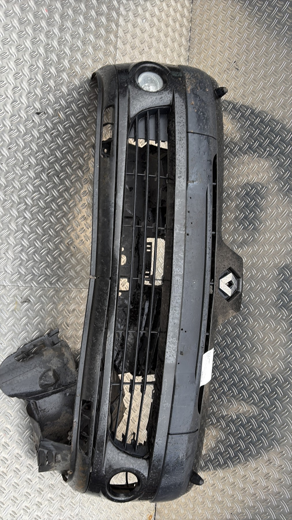 Pare choc avant - RENAULT CLIO 2 PHASE 2 2003.0