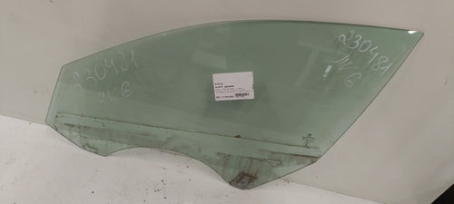 Vitre avant gauche