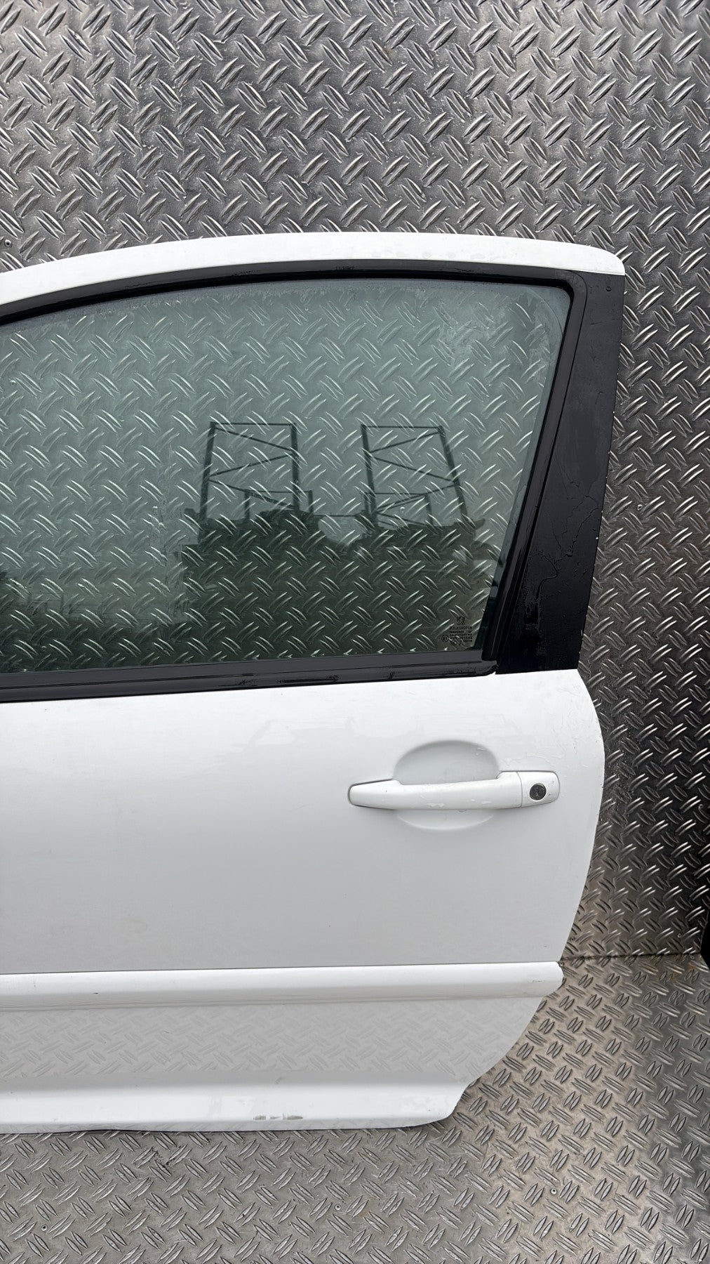 Porte avant gauche - PEUGEOT 207 PHASE 1 2009.0