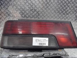 Feu arriere principal gauche (feux) - PEUGEOT 405 PHASE 1