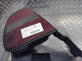 Feu arriere principal gauche (feux) - LANCIA DELTA 2