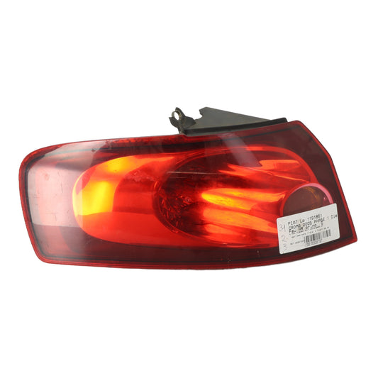 Feu arriere principal gauche (feux) - FIAT CROMA 2 PHASE 1 BREAK
