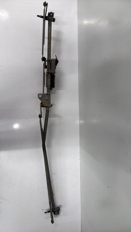 Moteur essuie glace avant