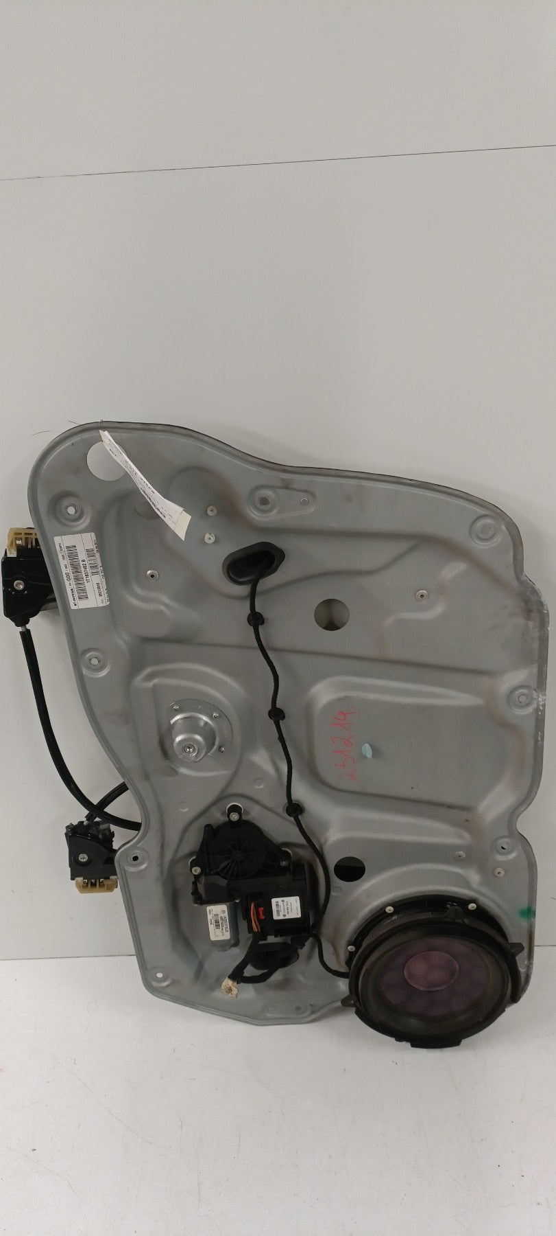 Moteur leve vitre avant droit