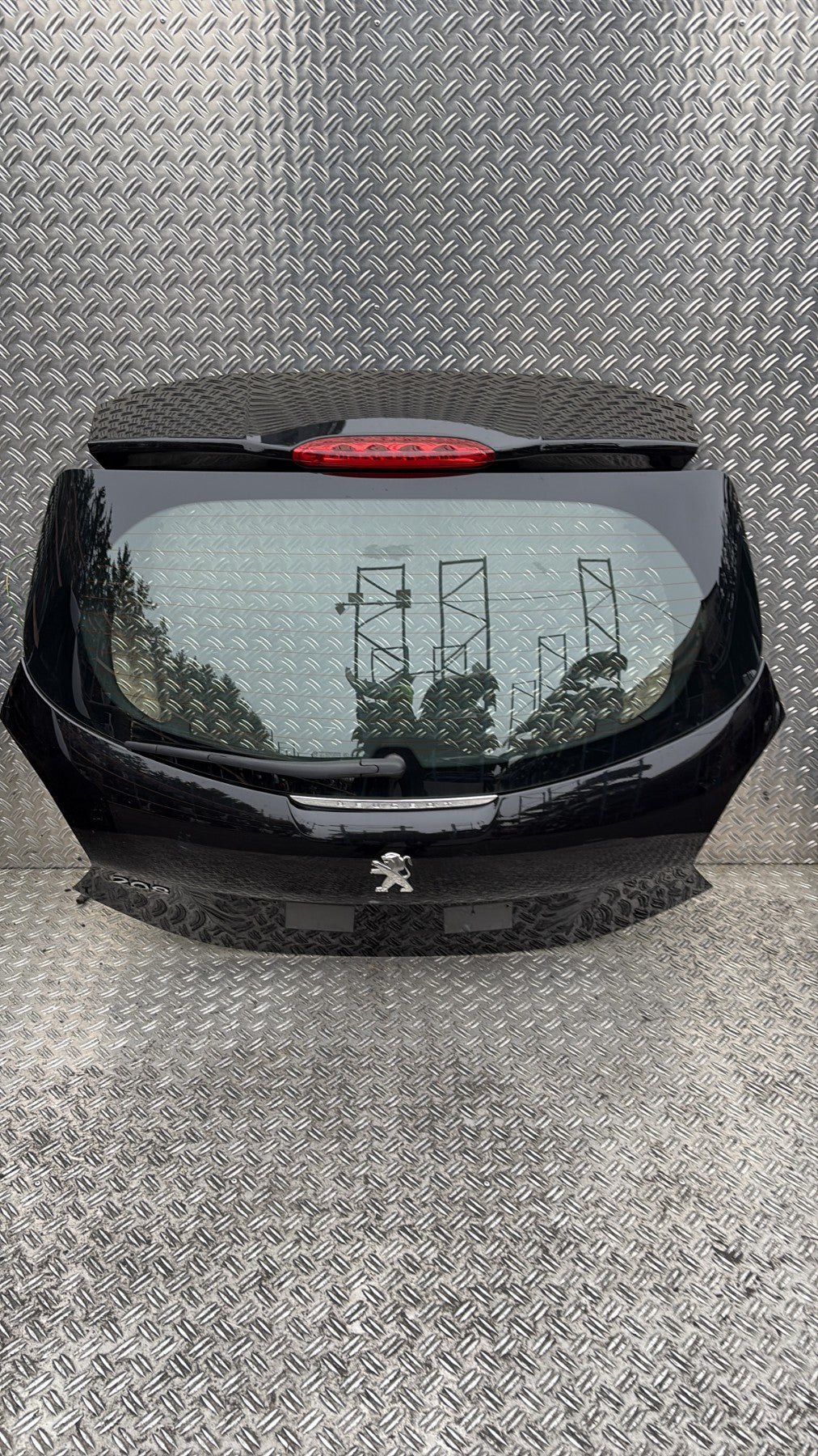 Malle/Hayon arriere