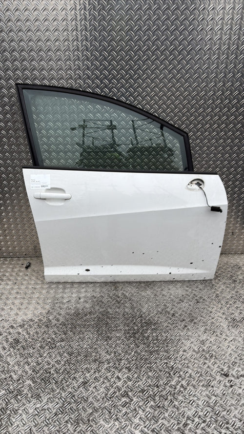 Porte avant droit