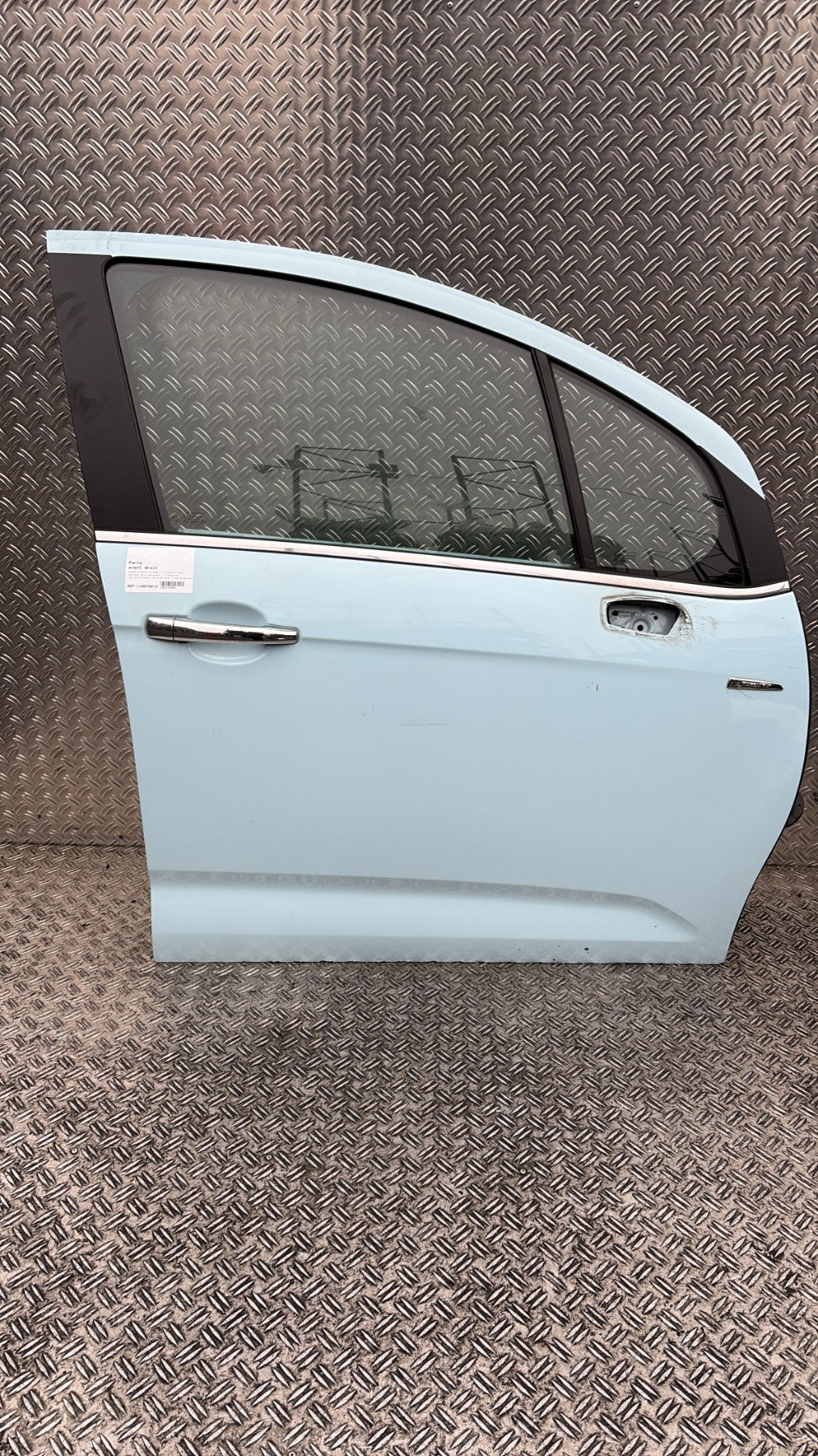 Porte avant droit