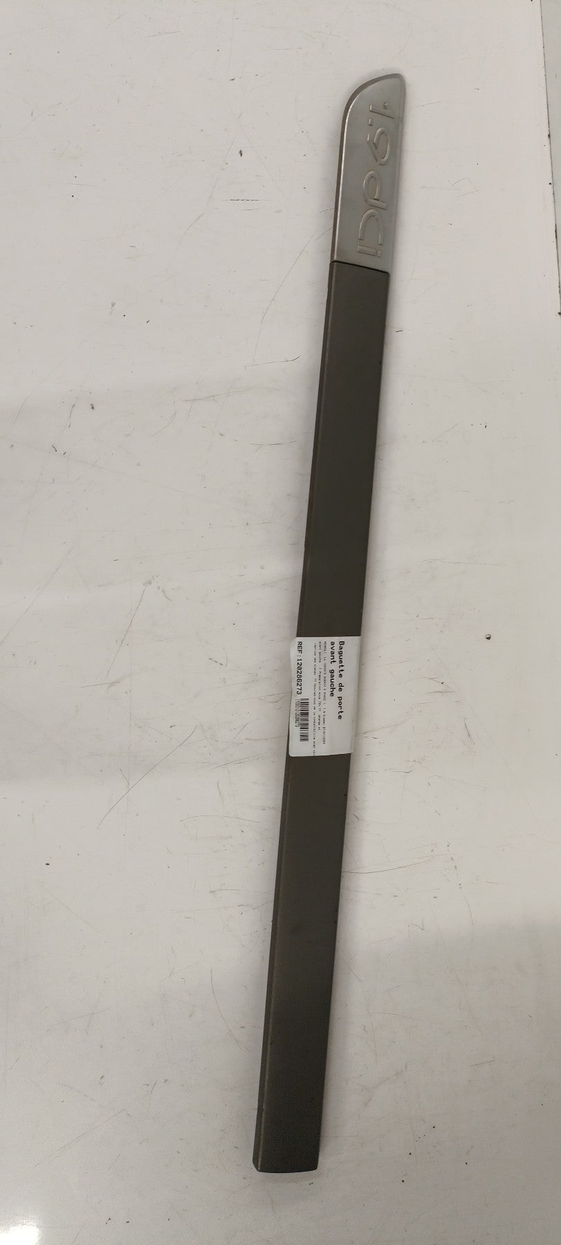 Baguette de porte avant gauche