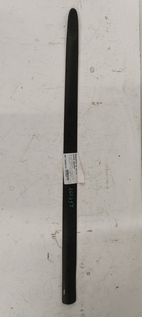 Baguette de porte avant gauche