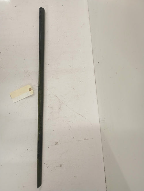 Baguette de porte avant gauche