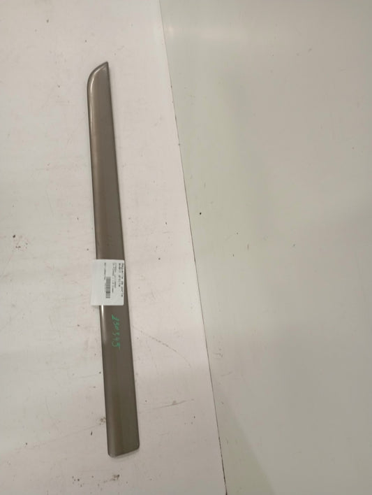 Baguette de porte avant droite