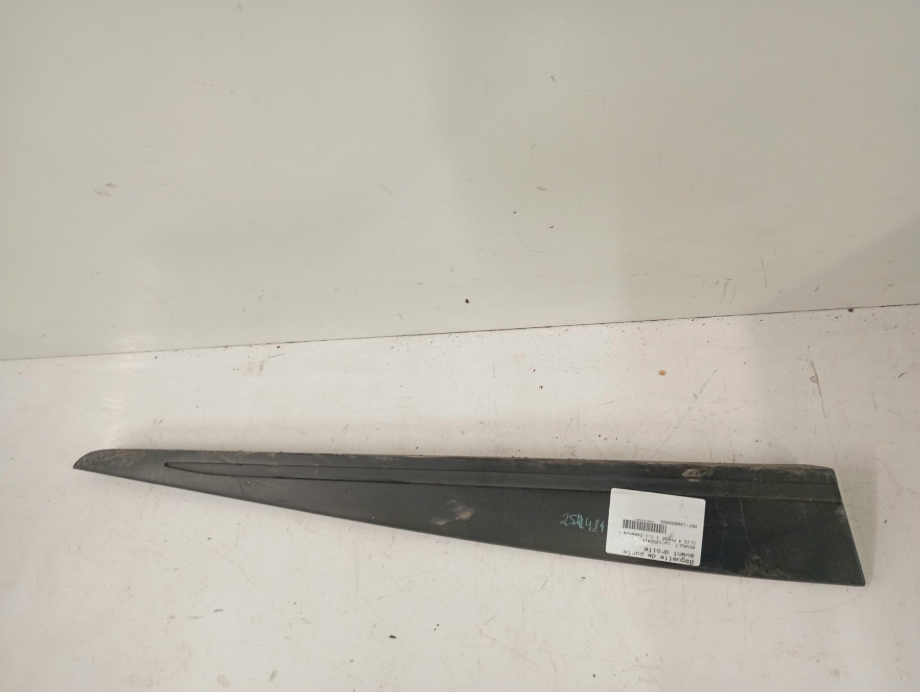 Baguette de porte avant droite