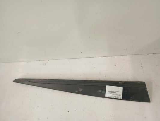 Baguette de porte avant droite