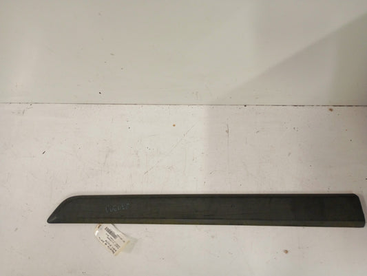 Baguette de porte avant droite