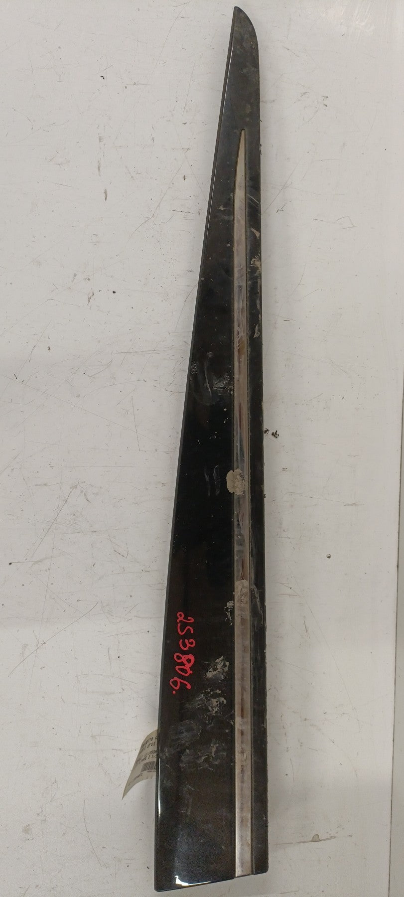 Baguette de porte avant droite
