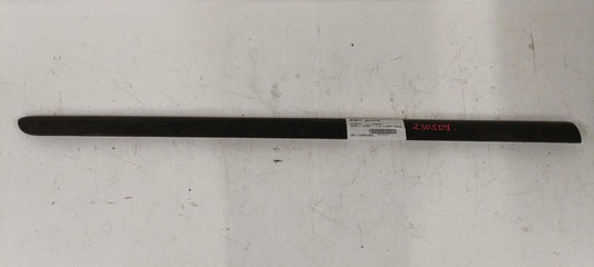 Baguette de porte avant gauche