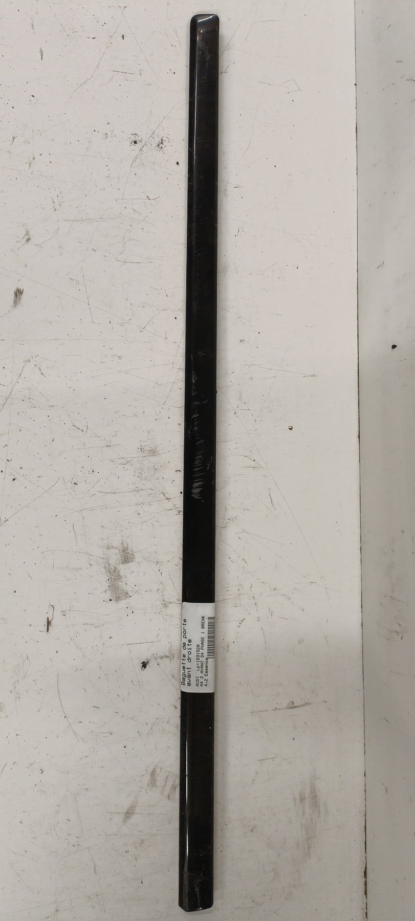 Baguette de porte avant droite