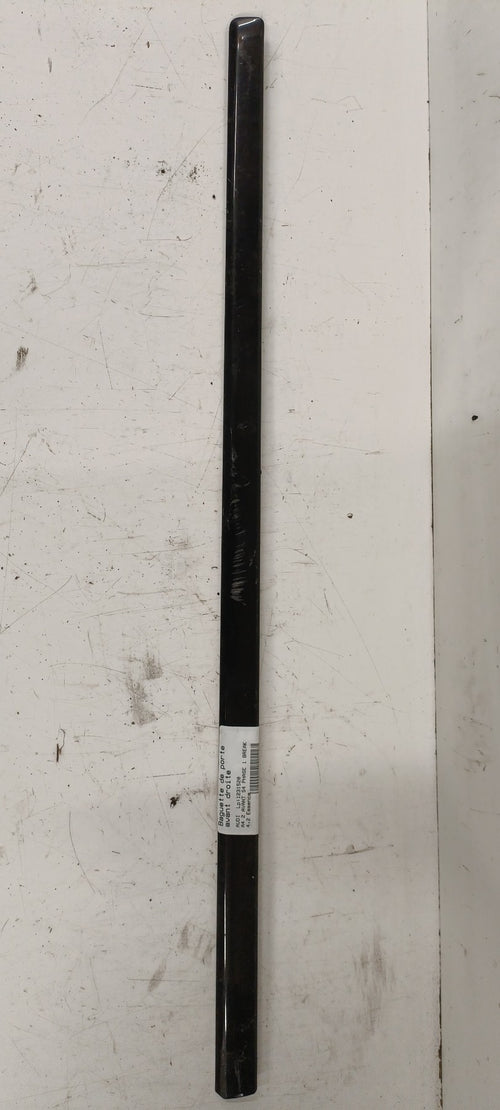 Baguette de porte avant droite