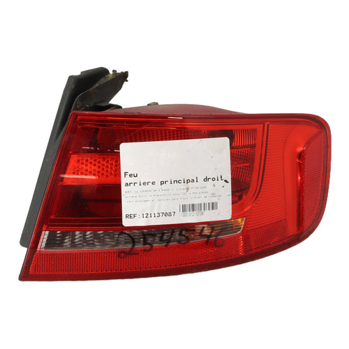 Feu arriere principal droit (feux) - AUDI A4 3 PHASE 1