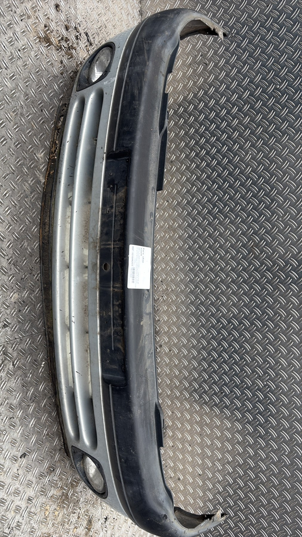 Pare choc avant - RENAULT CLIO 2 PHASE 1 1999.0
