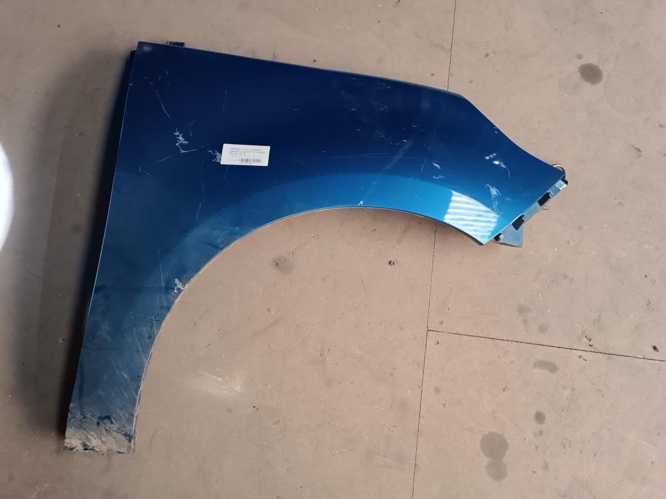 Aile avant droit - RENAULT GRAND SCENIC 3 PHASE 1 (2009)