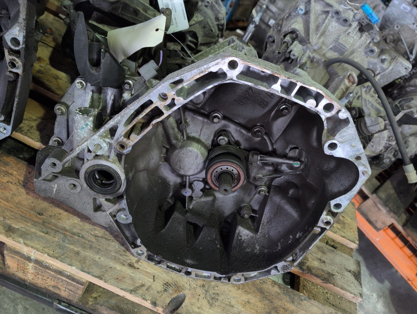 Boite de vitesses - RENAULT CLIO 3 PHASE 2 2011.0