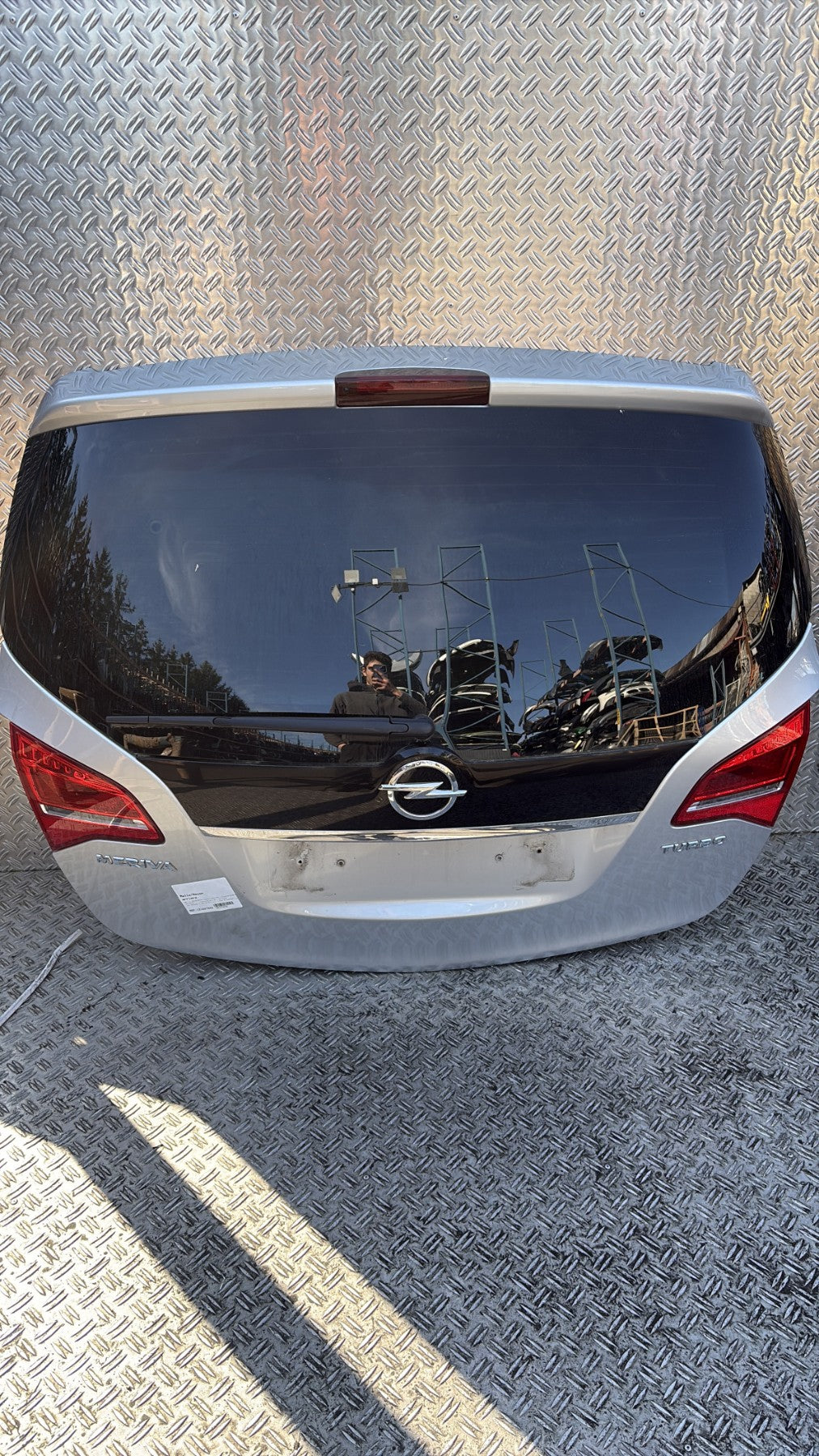 Malle/Hayon arriere - OPEL MERIVA B PHASE 2 (2015)