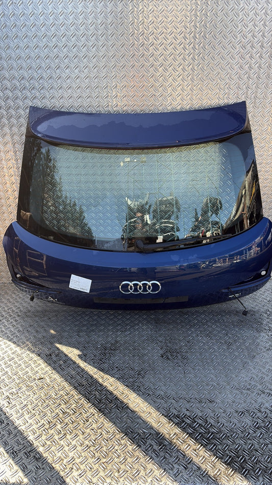 Malle/Hayon arriere - AUDI A1 1 PHASE 1 (2011)