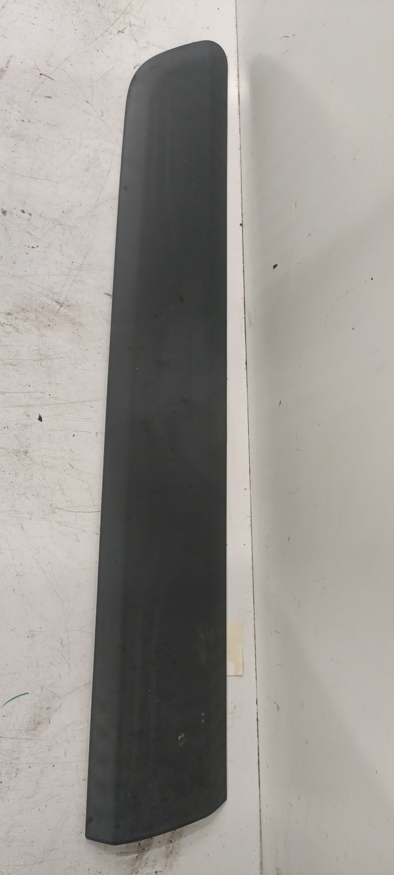 Baguette de porte avant droite