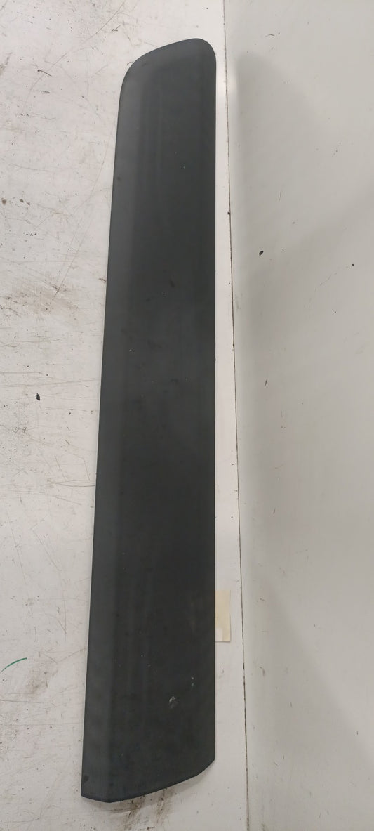 Baguette de porte avant droite