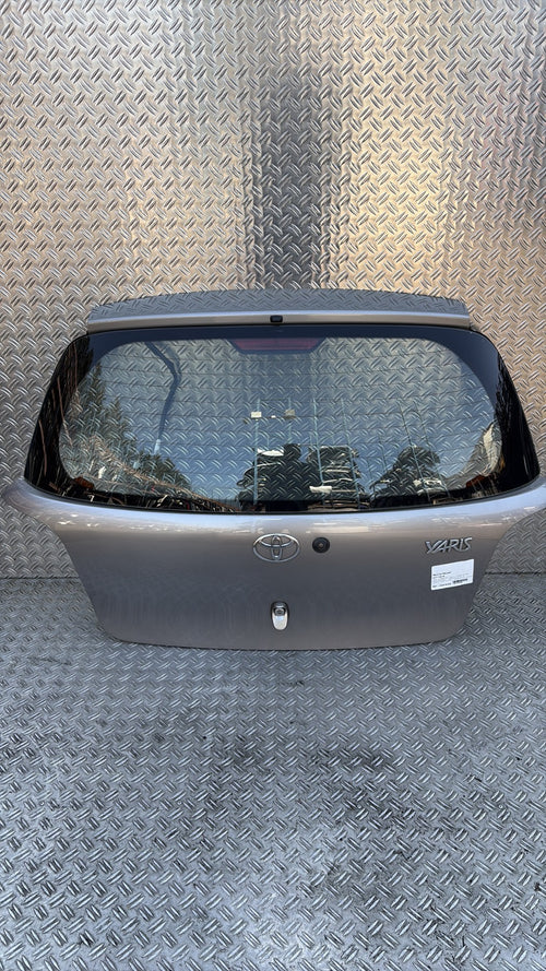 Malle/Hayon arriere - TOYOTA YARIS 1 PHASE 2 (2003)