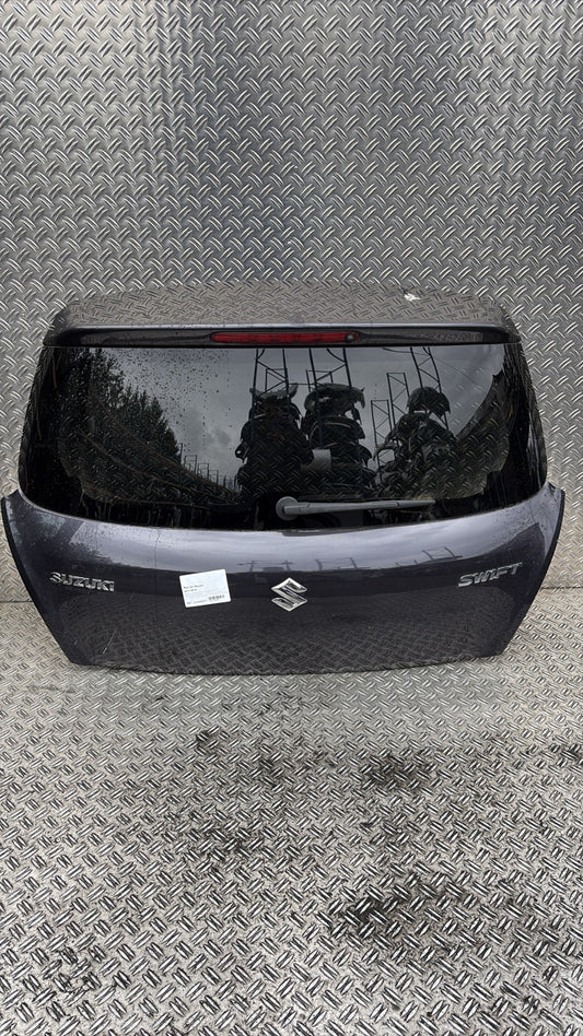 Malle/Hayon arriere - SUZUKI SWIFT 4 (2015)