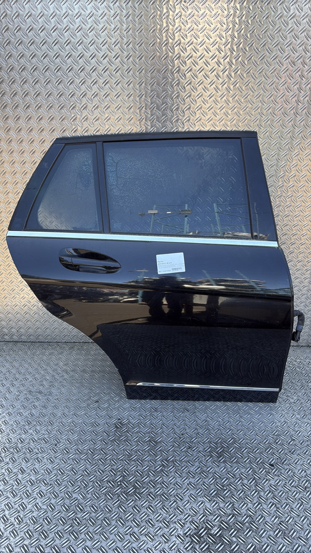 Porte arriere droit - MERCEDES CLASSE C 204 PHASE 1 BREAK 2008.0