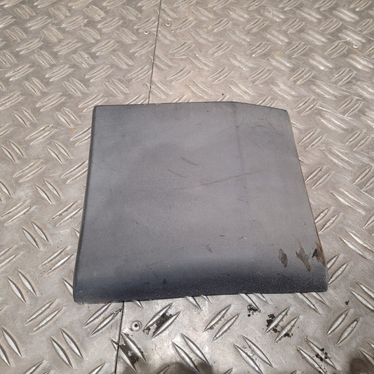 Cache lateral