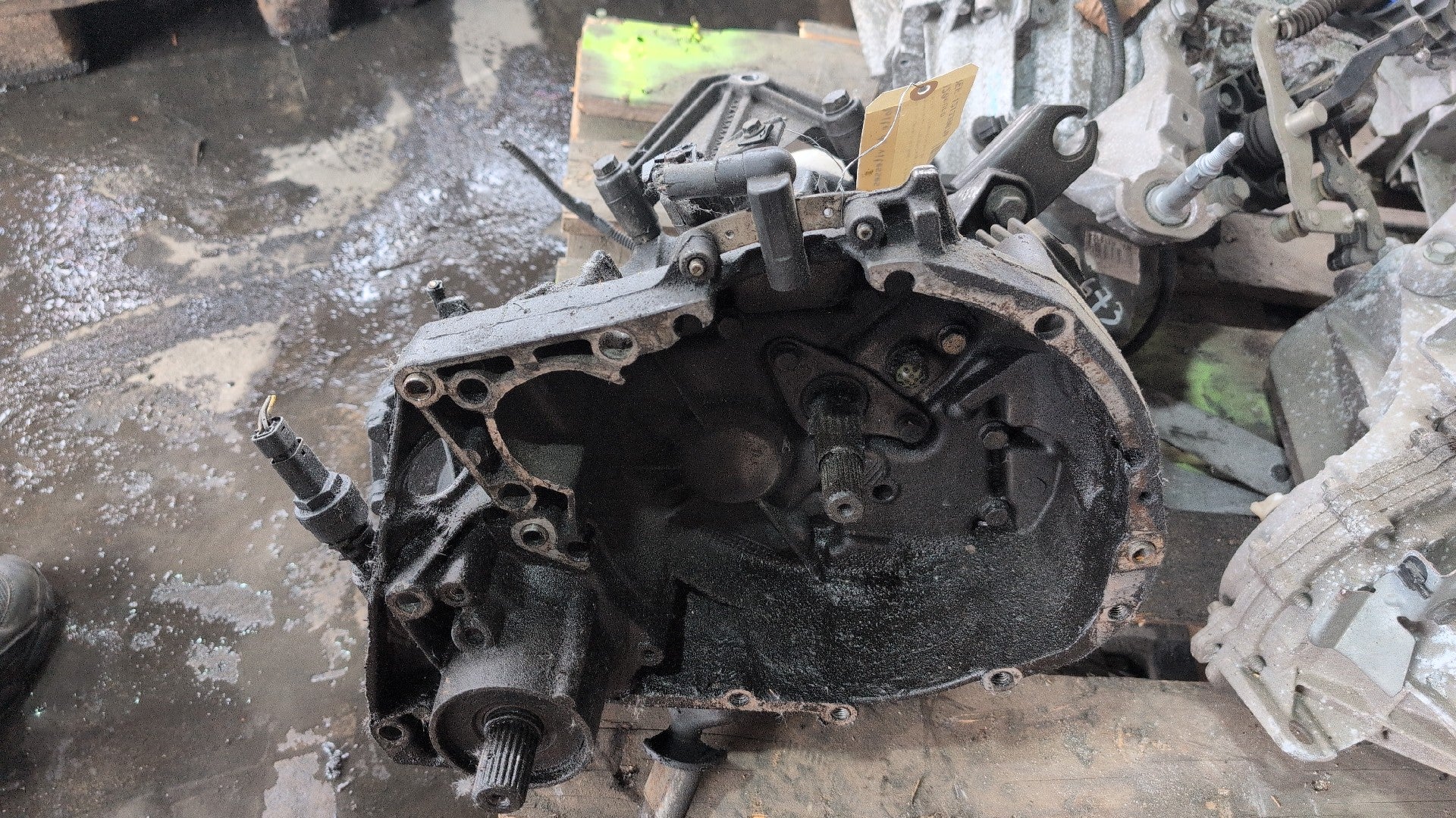 Boite de vitesses - RENAULT CLIO 2 PHASE 1 1999.0
