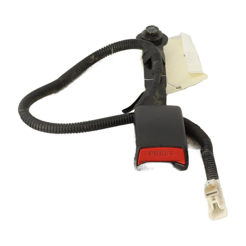 Attache ceinture avant gauche