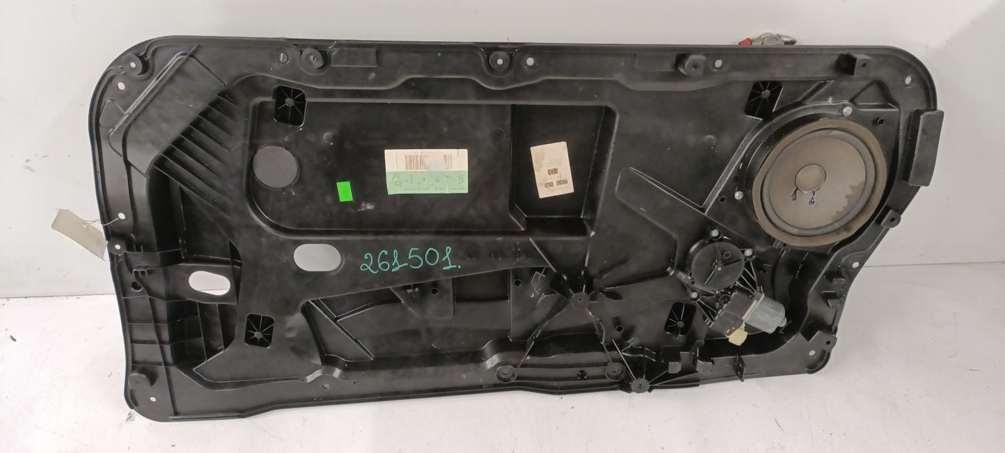 Moteur leve vitre avant droit