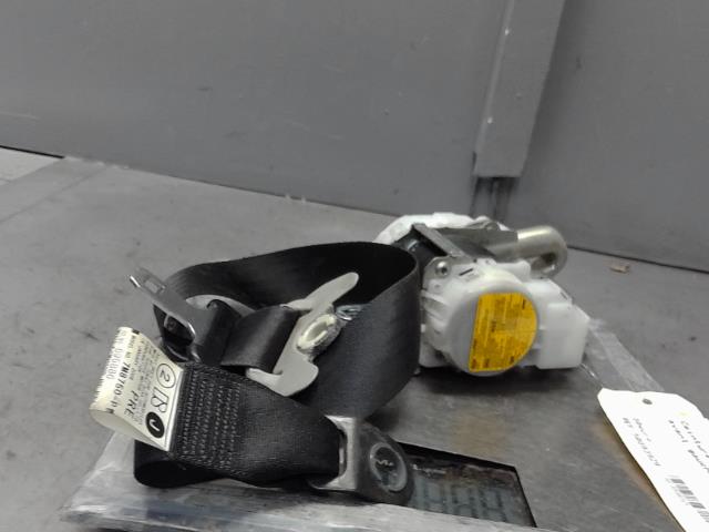 Ceinture avant gauche