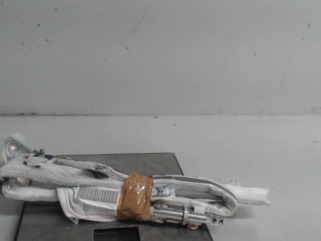 Air bag rideau gauche