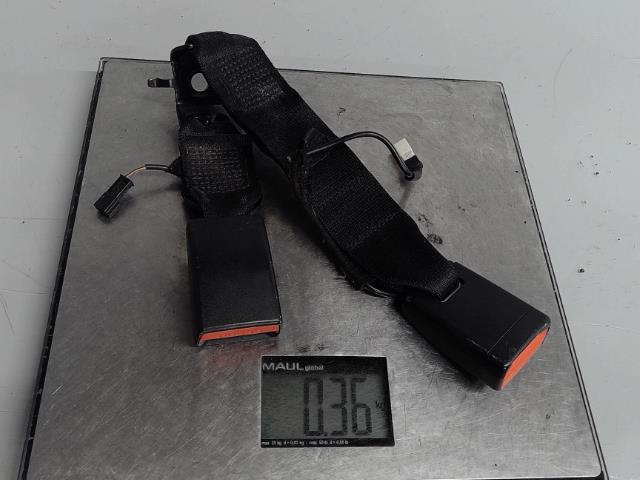 Attache ceinture arriere droit