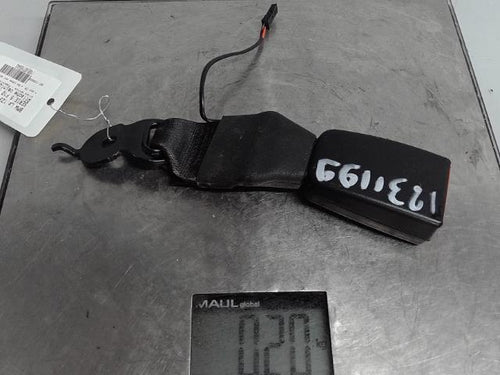 Attache ceinture arriere centrale