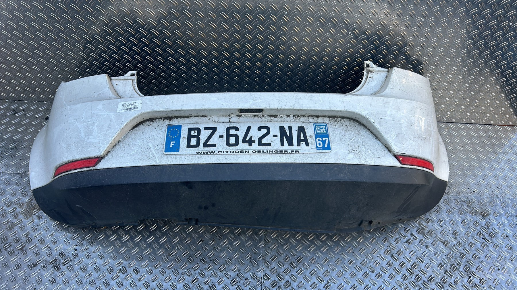 Pare choc arriere - SEAT IBIZA 4 PHASE 1 2011.0