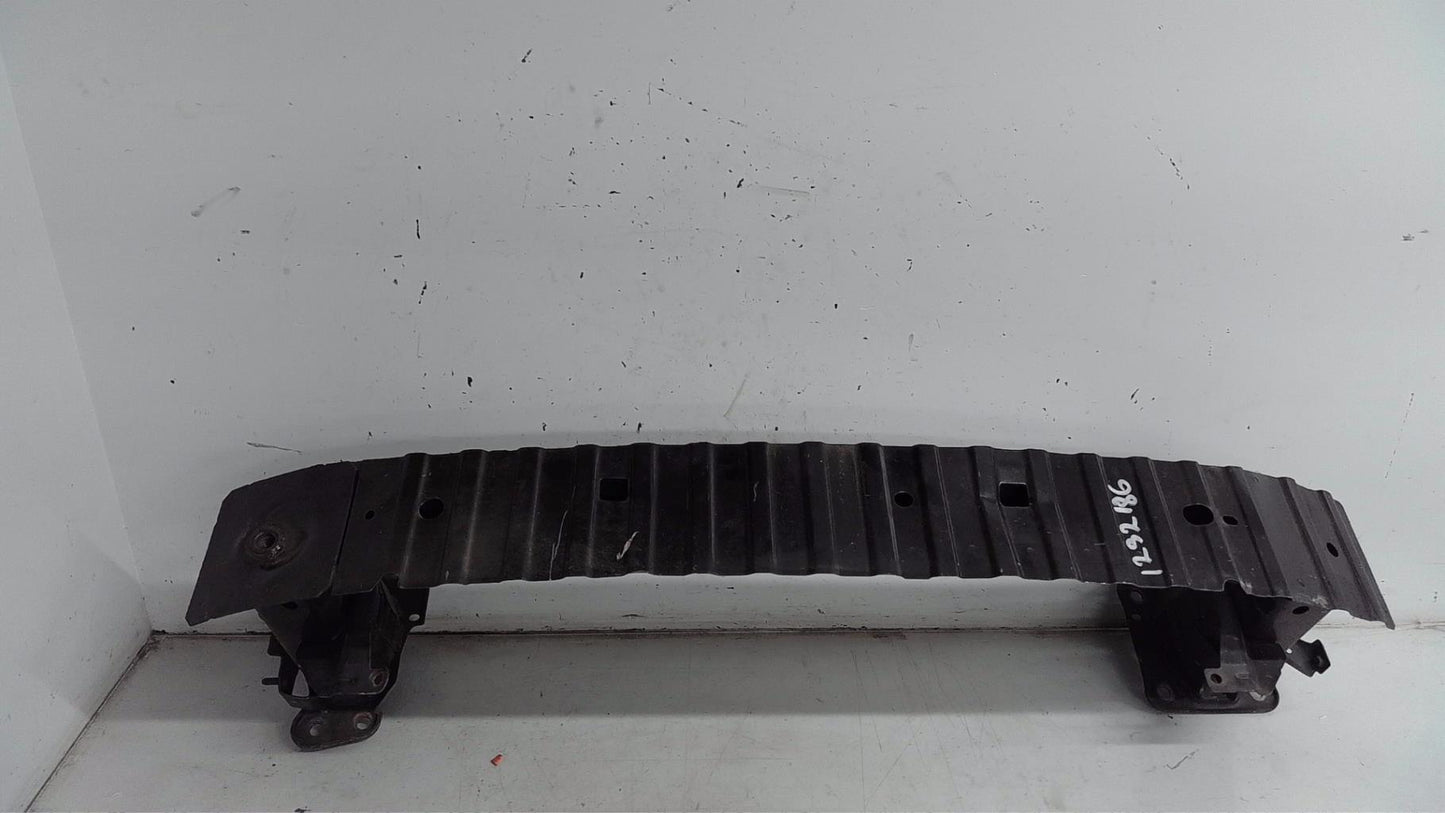 Renfort pare choc avant (traverse)