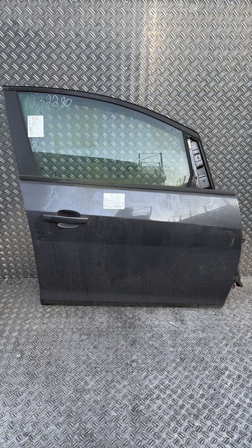 Porte avant droit