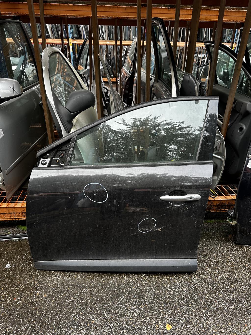 Porte avant gauche - RENAULT MEGANE 3 PHASE 1 2008.0
