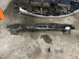 Renfort pare choc arriere (traverse) VOLKSWAGEN POLO 5 PHASE 1 2009